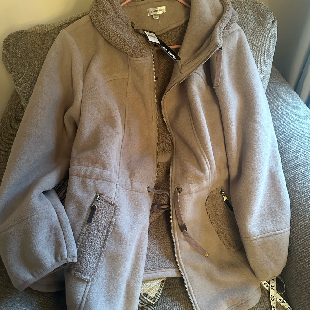 Avenue Fleece Jacket with Faux Fur NWT